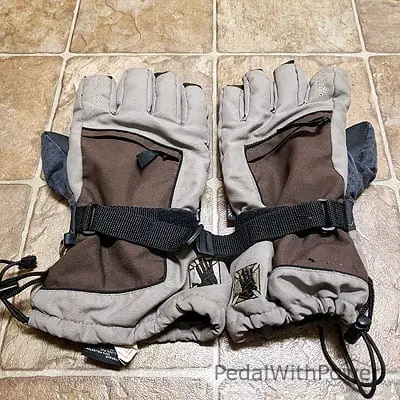 Body Glove gloves tops