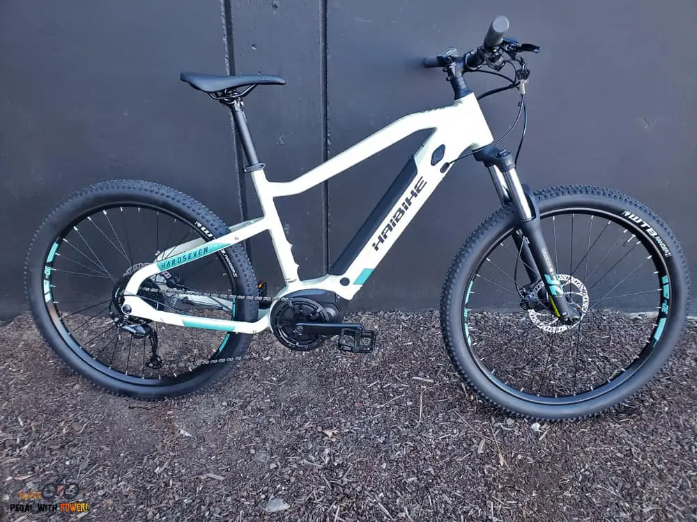 Profile of the Haibike Hardseven 5 from the drive side