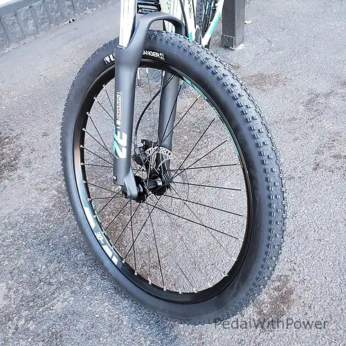 Front wheel on the Haibike Hardsven 5